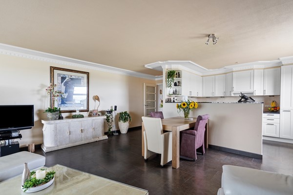 Medium property photo - Winkelcentrum Woensel 224, 5625 AG Eindhoven